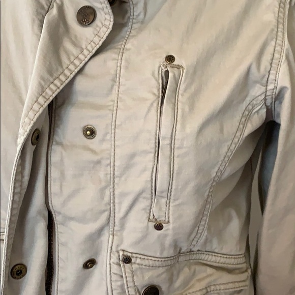 Jacket - Picture 6 of 6
